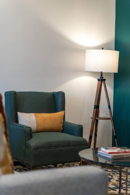Apartamento New Design-2 Miles To Broadway *